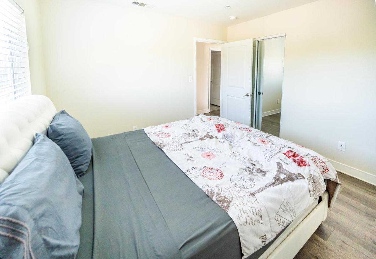 Spacious 5 Bedroom 3 Bath Modern Home By Downtown La With Parking ลอสแอนเจลิส ภายนอก รูปภาพ