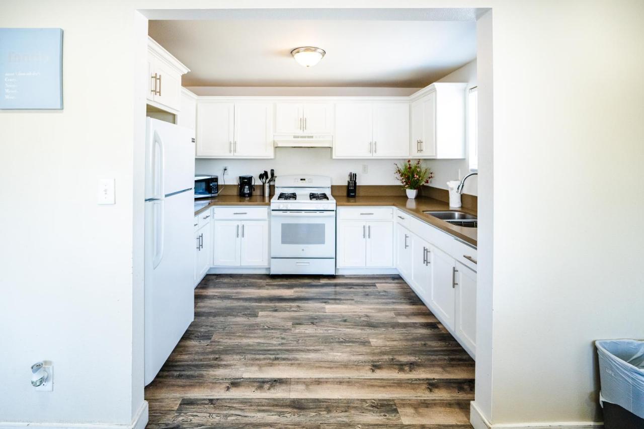 Spacious 5 Bedroom 3 Bath Modern Home By Downtown La With Parking ลอสแอนเจลิส ภายนอก รูปภาพ